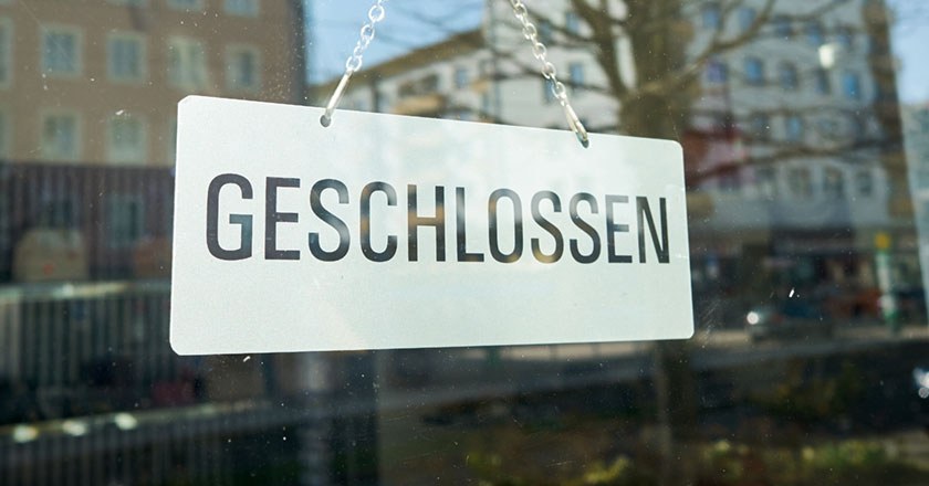 Schild: Geschlossen